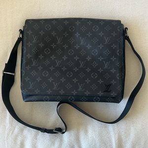 Louis Vuitton District Messenger Bag Monogram Eclipse Canvas MM